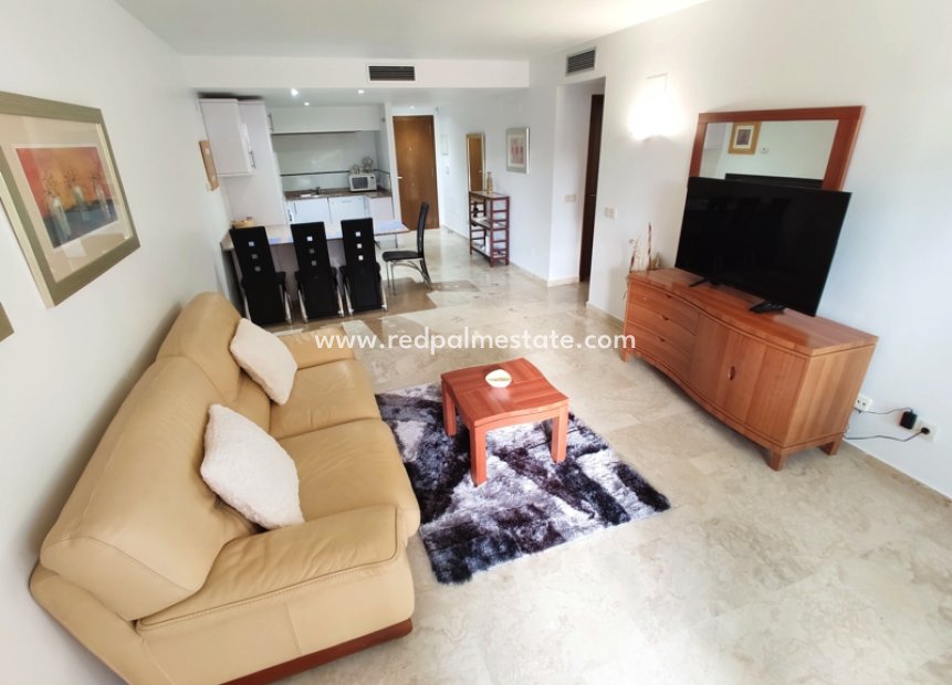 Alquiler a corto plazo - Apartmentos -
Torrevieja - La Entrada