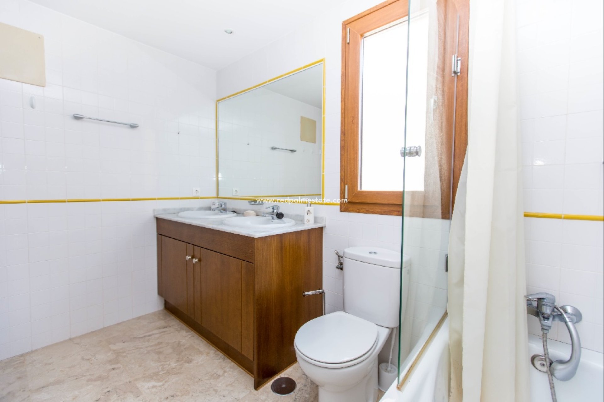 Alquiler a corto plazo - Apartmentos -
Torrevieja - La Recoleta