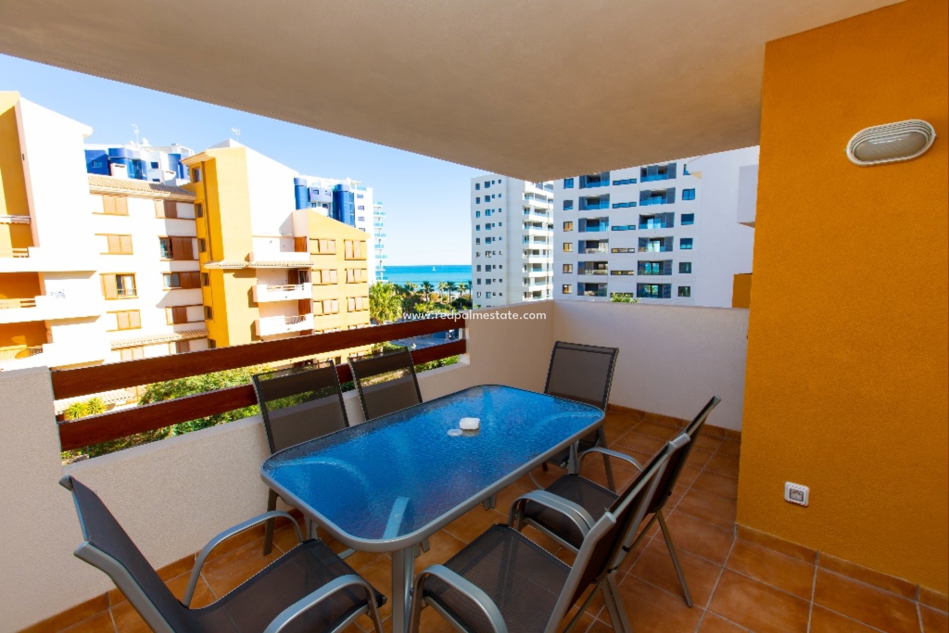Alquiler a corto plazo - Apartmentos -
Torrevieja - La Recoleta