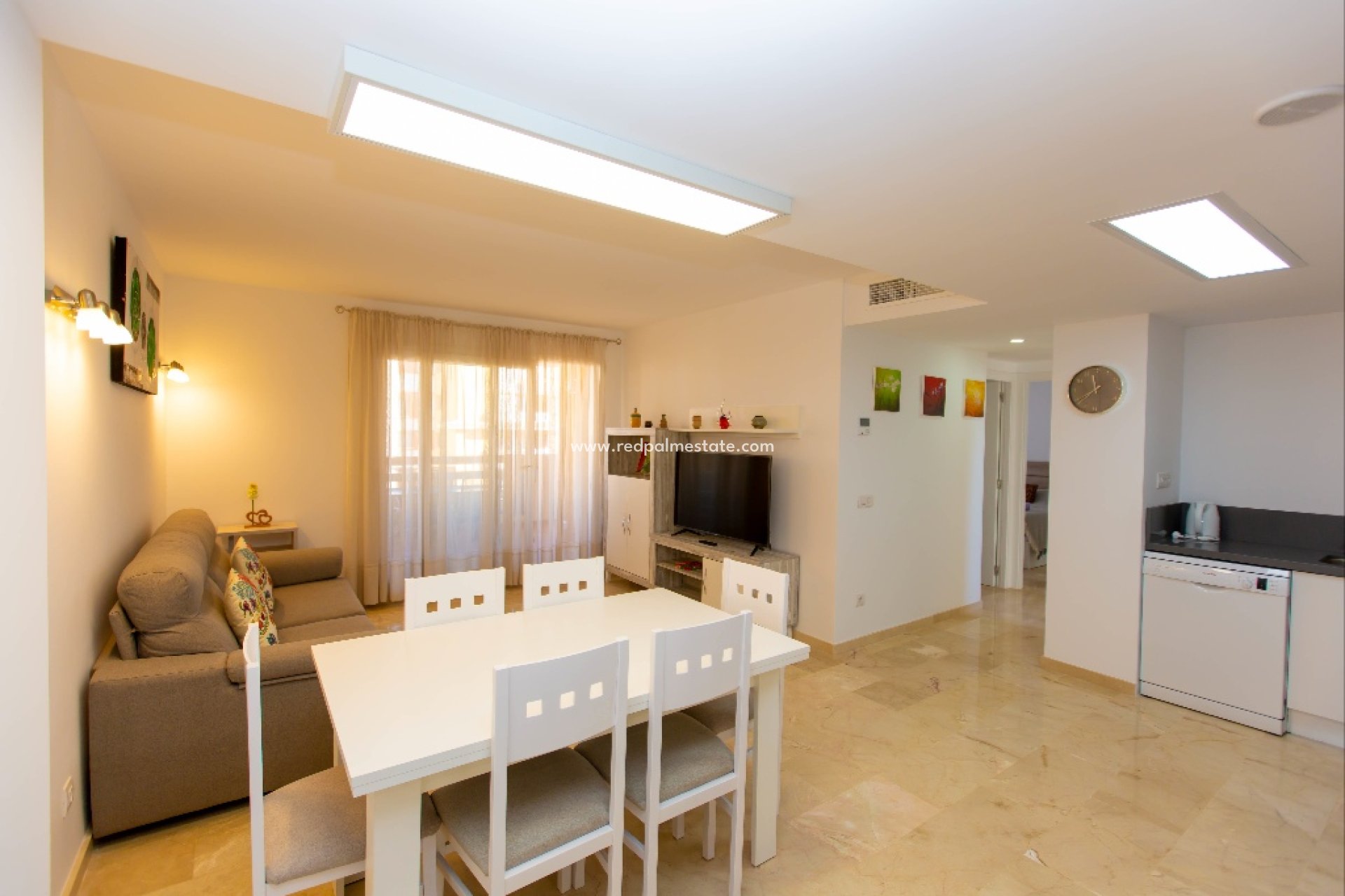 Alquiler a corto plazo - Apartmentos -
Torrevieja - La Recoleta