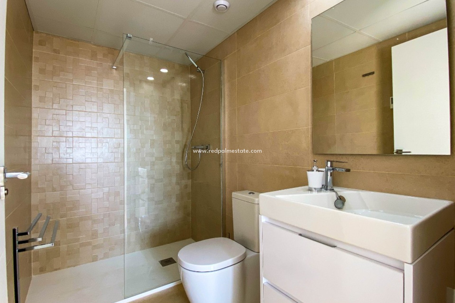 Alquiler a corto plazo - Apartmentos -
Torrevieja - La Recoleta