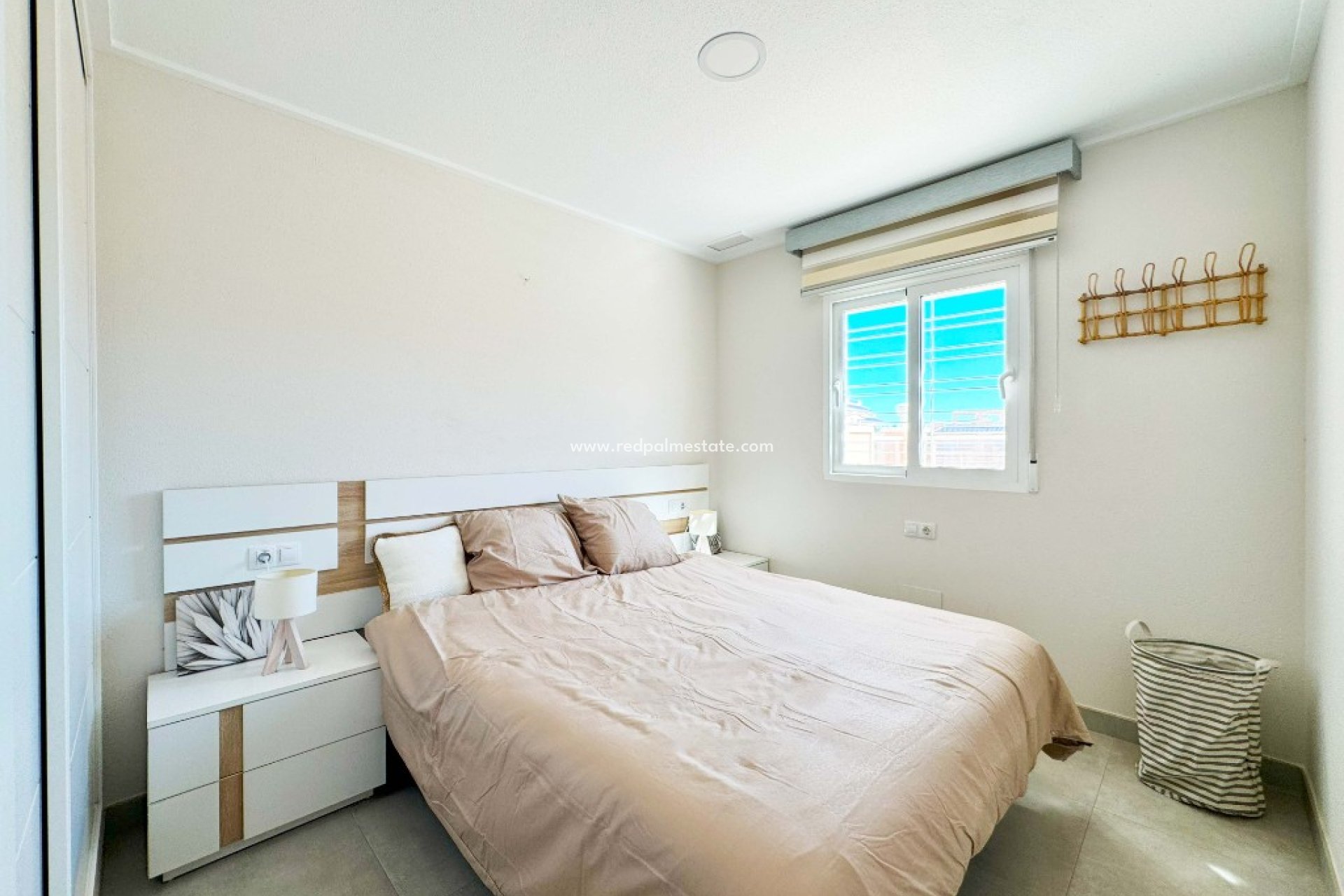 Alquiler a corto plazo - Apartmentos -
Torrevieja - Punta prima