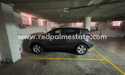 Aparcamiento - Reventa - Torrevieja -
                Centro Torrevieja