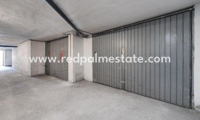 Aparcamiento - Reventa - Torrevieja - Playa del Cura