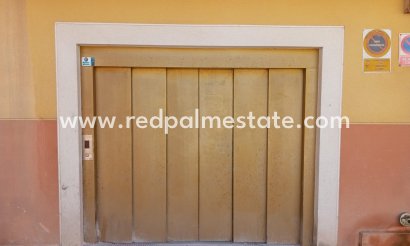 Aparcamiento - Reventa - Torrevieja - Torrevieja