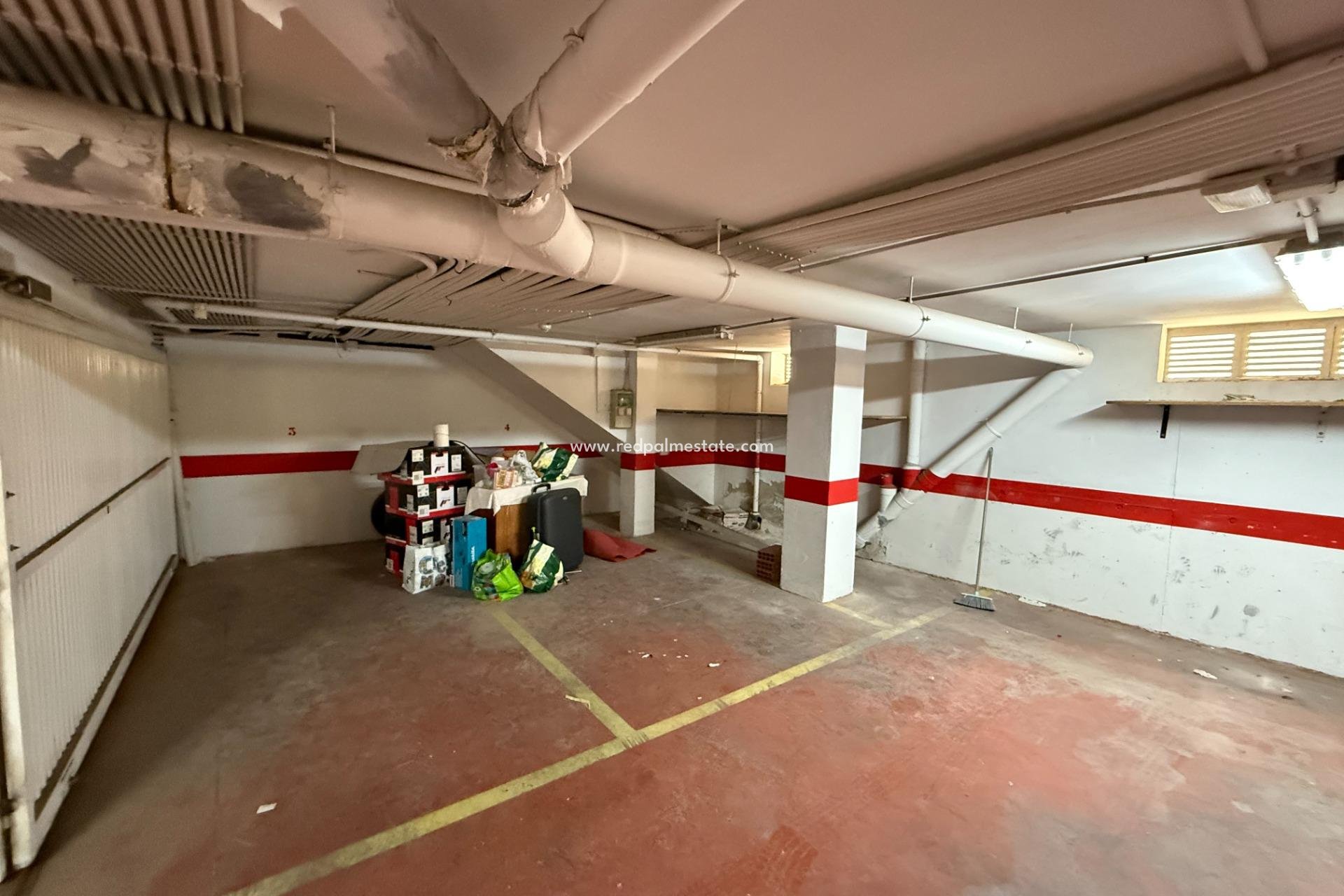  - Aparcamiento -
Torrevieja - Centro Torrevieja