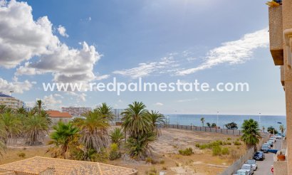 Apartamento - Återförsäljning - Torrevieja - Playa de los Locos