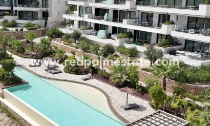 Apartamento - Reventa - Las Colinas Golf - Las Colinas Golf