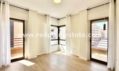 Apartamento - Reventa - Torrevieja - Centro Torrevieja
