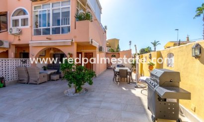 Apartamento - Reventa - Torrevieja - La Rosaleda