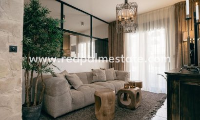 Apartamento - Reventa - Torrevieja - Las Piscinas Naturales