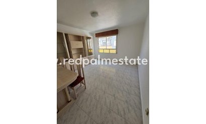 Apartamento - Reventa - Torrevieja - Las Piscinas Naturales