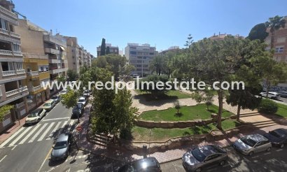 Apartamento - Reventa - Torrevieja - Playa del Cura