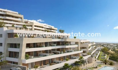 Apartment - New Build -
            Estepona - TLRS-38853