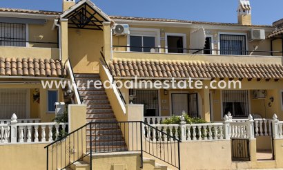 Apartment - Resale - Orihuela Costa -
                Villamartín