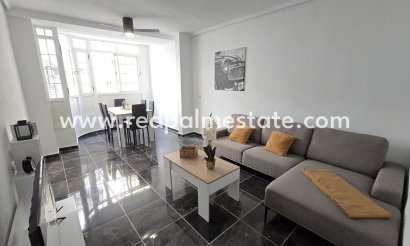 Apartment - Resale - Torrevieja - Centro Torrevieja