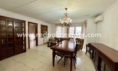 Apartment - Resale - Torrevieja - Centro Torrevieja