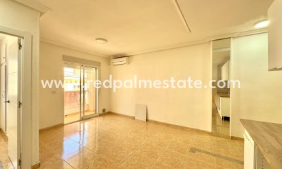 Apartment - Resale - Torrevieja - Centro Torrevieja