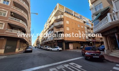 Apartment - Resale - Torrevieja - Centro Torrevieja