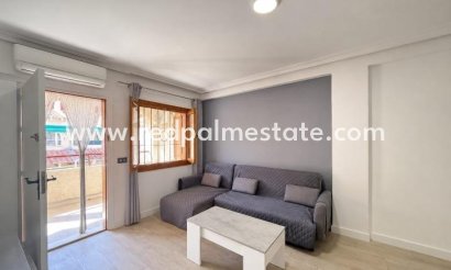 Apartment - Resale - Torrevieja - El Acequión - Los Náufragos