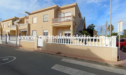 Apartment - Resale - Torrevieja - La Siesta - El Salado -  Torreta