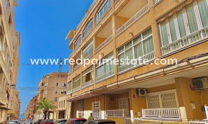 Apartment - Resale -
            Torrevieja - MC-18893