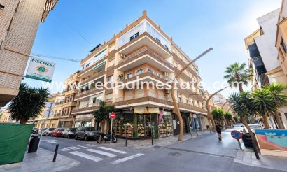 Apartment - Resale - Torrevieja - Torrevieja