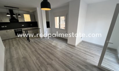 Apartment - Resale - Torrevieja - Torrevieja