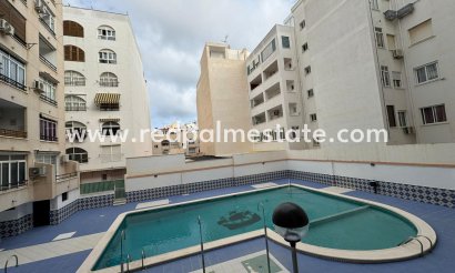 Apartmentos - Reventa - Torrevieja -
                Center