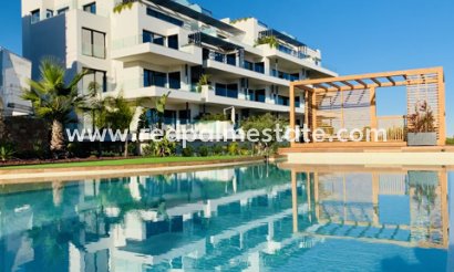 Apartments - Resale - Las Colinas Golf - Las Colinas Golf