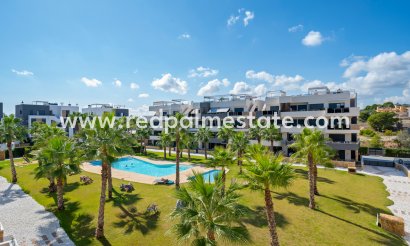 Apartments - Resale - Orihuela Costa - Villamartín