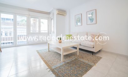 Apartments - Resale - Torrevieja - Centro Torrevieja