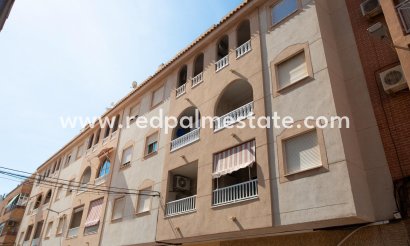 Apartments - Resale - Torrevieja - Centro Torrevieja