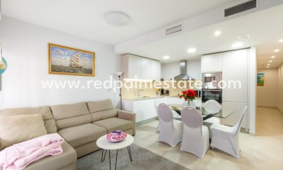 Apartments - Resale - Torrevieja - Centro Torrevieja