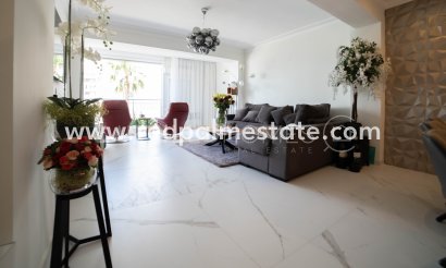 Apartments - Resale - Torrevieja - Centro