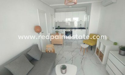 Apartments - Resale -
            Torrevieja - HL-48194