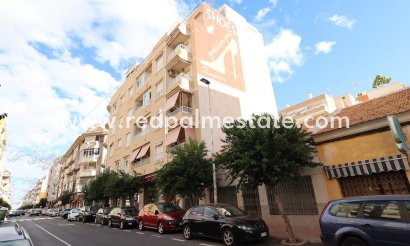 Apartments - Resale -
            Torrevieja - IH-75213