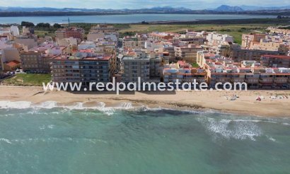 Apartments - Resale - Torrevieja - La Mata