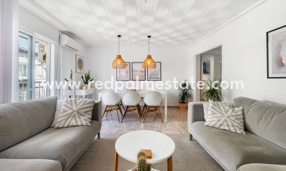 Apartments - Resale -
            Torrevieja - MR2-56833