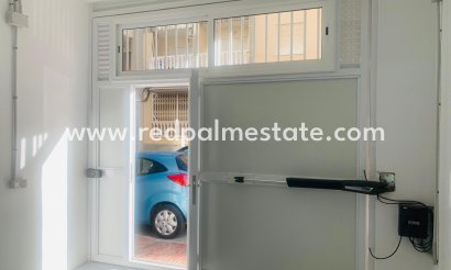 Apartments - Resale -
            Torrevieja - MR2-81371