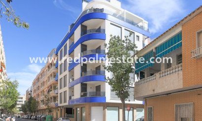 Apartments - Resale - Torrevieja - Playa del Cura