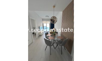 Apartments - Resale - Torrevieja - Playa del Cura