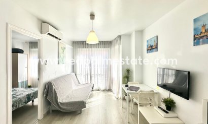 Apartments - Resale - Torrevieja - Playa del Cura