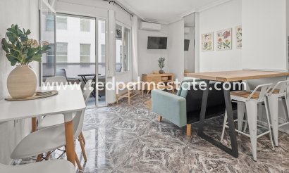 Apartments - Resale - Torrevieja - Playa del Cura