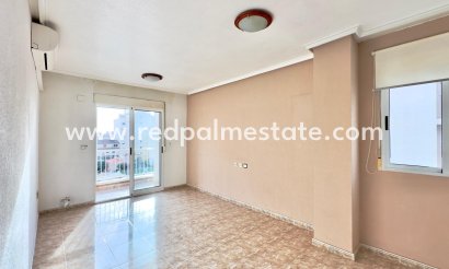 Apartments - Resale - Torrevieja - Playa del Cura