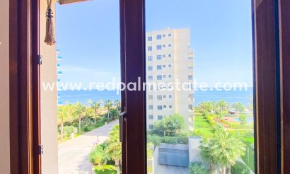 Apartments - Resale - Torrevieja - Punta prima