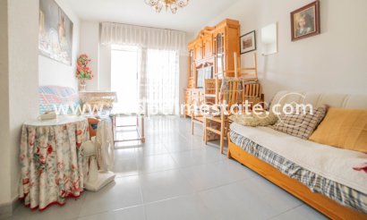 Apartments - Resale - Torrevieja - Punta prima