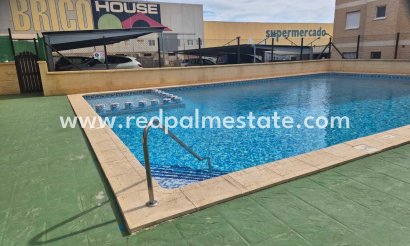 Apartments - Resale - Torrevieja - Torrevieja