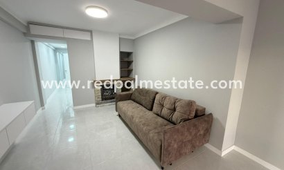 Apartments - Resale - Torrevieja - Torrevieja