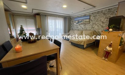 Apartments - Resale - Torrevieja - Torrevieja